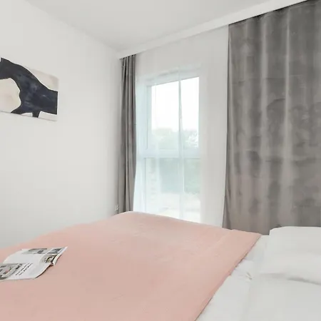 Modern Near Polsat Arena By Renters *