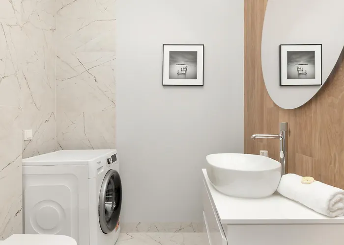 Modern Near Polsat Arena By Renters *