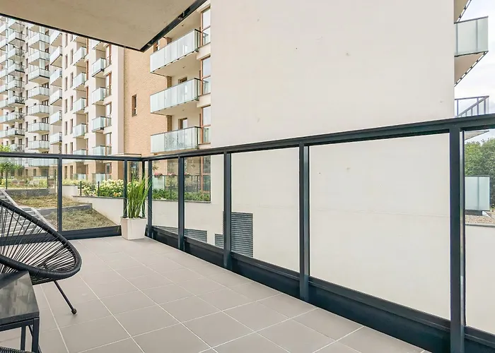 Modern Near Polsat Arena By Renters *